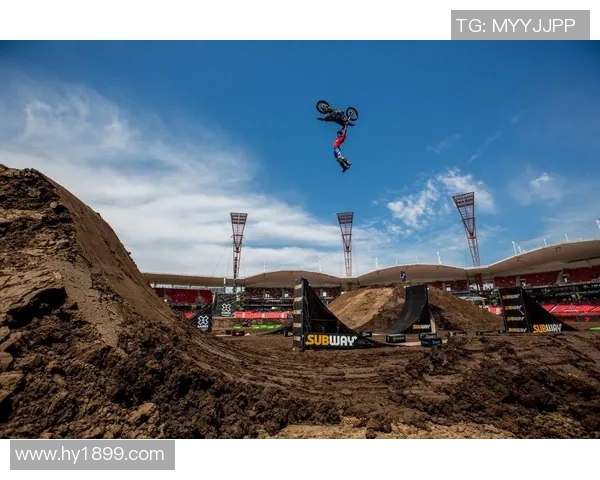 南京极限运动队的节奏与热潮探秘:极限运动在城市中的崛起与发展 南京极限运动队的节奏与热潮探秘:极限运动在城市中的崛起与发展