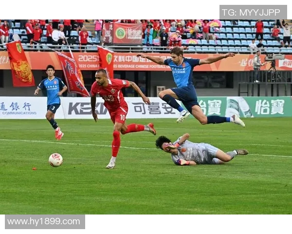 赛后分析:西安足球队与重庆足球队的战术对决与表现评估 赛后分析:西安足球队与重庆足球队的战术对决与表现评估