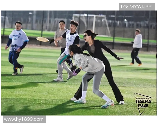 黄军独家分享飞盘技巧与心得体会助你成为飞盘高手 黄军独家分享飞盘技巧与心得体会助你成为飞盘高手