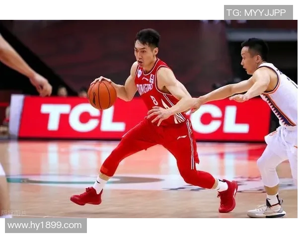 上海篮球队防守反击的优劣分析与战术调整探讨 上海篮球队防守反击的优劣分析与战术调整探讨