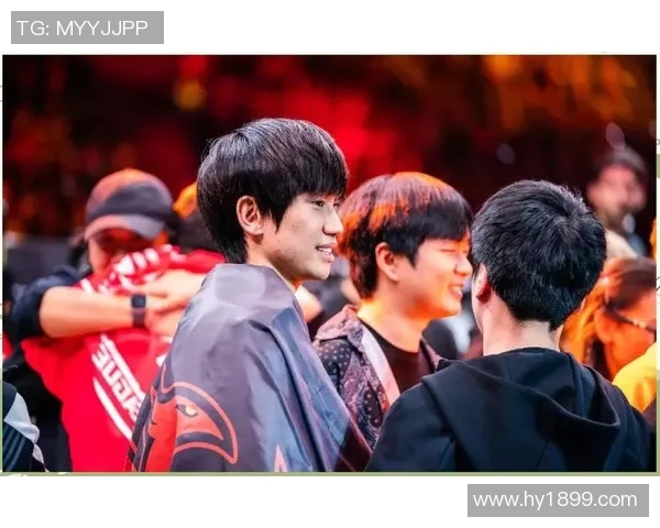 FPX逆袭之路：从低谷到巅峰的英雄联盟传奇纪实