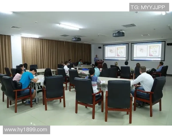 刘泽一的成长之路:从普通学生到行业精英的奋斗历程与启示 刘泽一的成长之路:从普通学生到行业精英的奋斗历程与启示