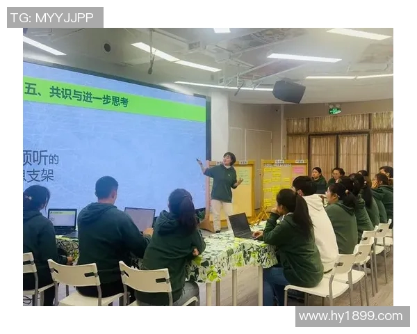 徐昕的成长之路：从学术新星到社会影响力的引领者