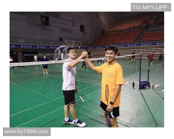 成都羽毛球队比赛经验引发热议球迷对战术和表现的不同看法分析MBA 成都羽毛球队比赛经验引发热议球迷对战术和表现的不同看法分析MBA