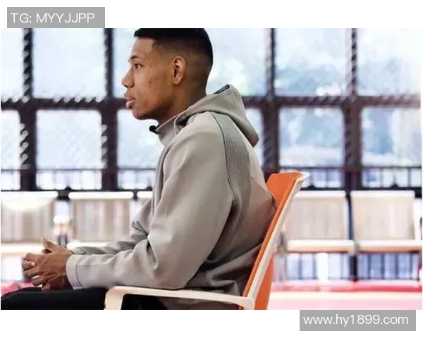 祝铭震:从青涩少年到职场精英的成长之路与奋斗故事 祝铭震:从青涩少年到职场精英的成长之路与奋斗故事