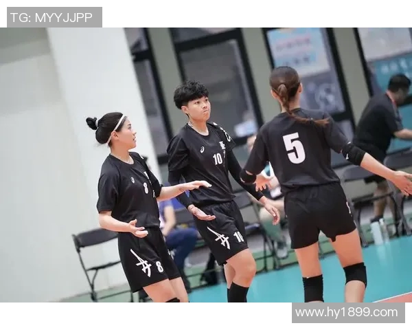 重庆排球队的节奏变革引发热议助力排球运动新发展